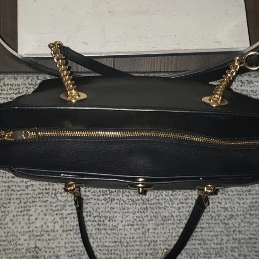 Nwt Black Coach Purse‎